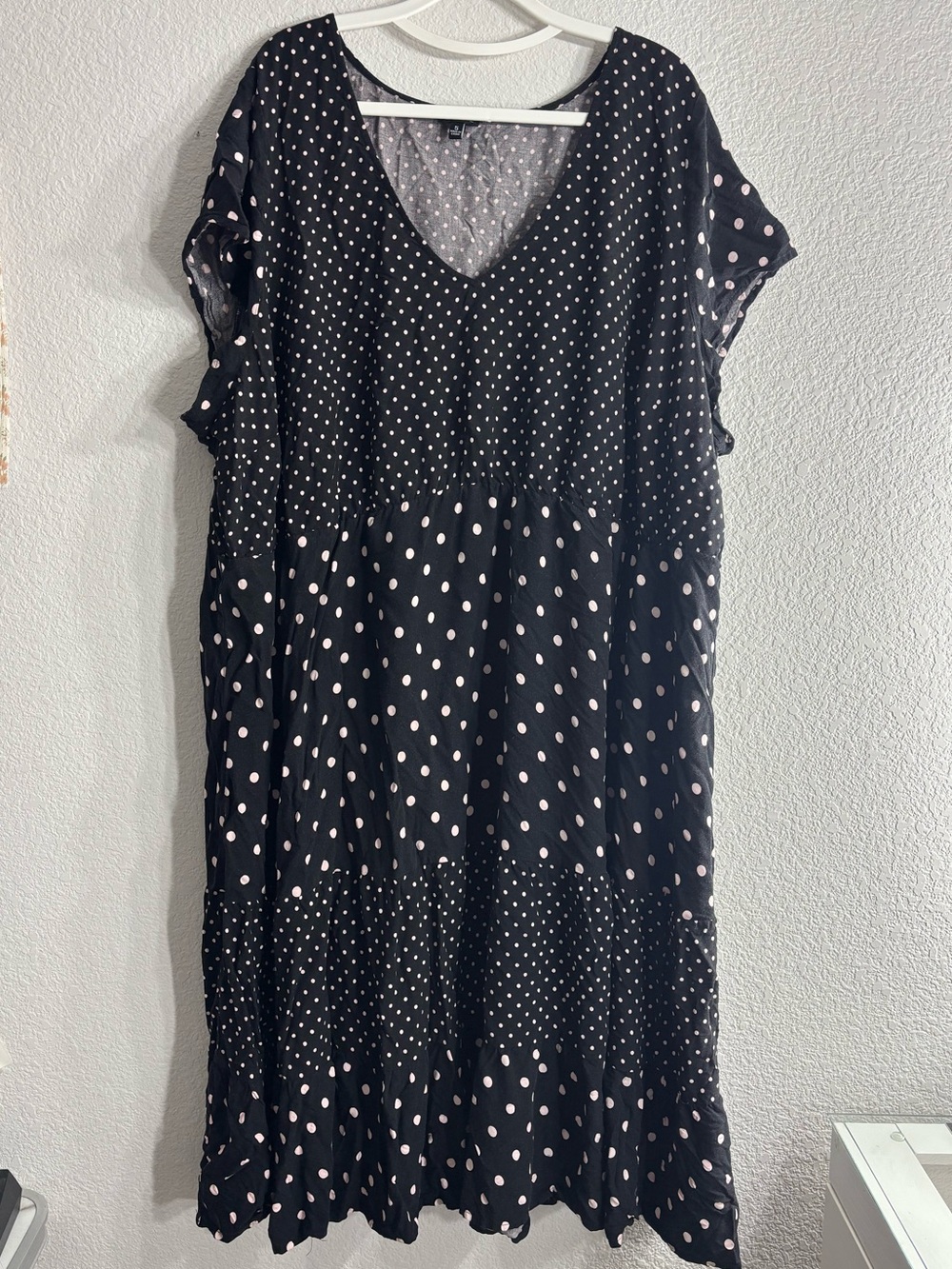 torrid Black and Pink Polka Dots Flowy Dress Woman 5X